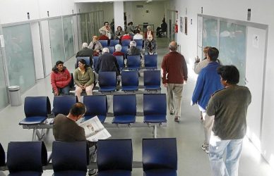 Los trabajadores de baja esperarán menos a ser tratados para reincorporarse antes